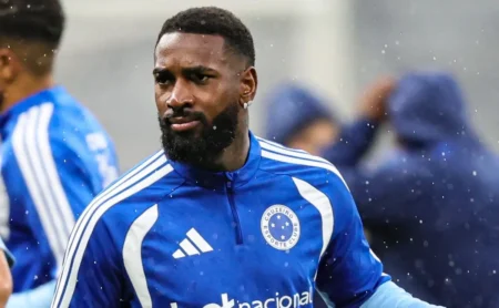 Gerson muda de número na camisa e vestirá a 11 no Cruzeiro