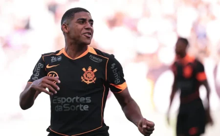 Gui Negão: Corinthians resiste à alta pedida e trava saída do jovem talento