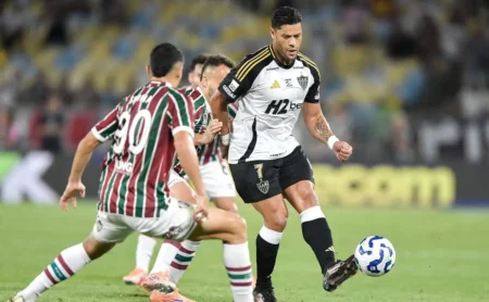 Hulk: Negociação com o Fluminense tem reviravolta e clube busca atacante diretamente com o Atlético-MG