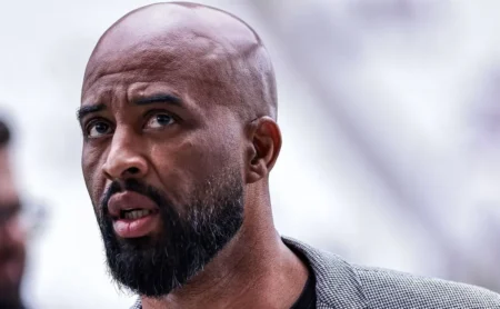 Inter confia missão sensível a Fabinho Soldado em estreia Inter confia missão sensível a Fabinho Soldado em estreia