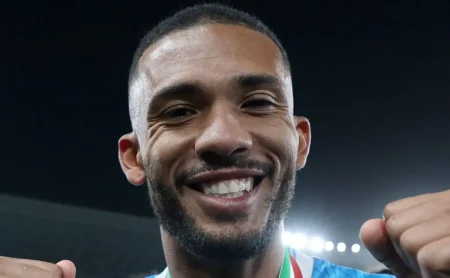 Internacional busca reforço na zaga: Juan Jesus e Arthur Chaves são monitorados