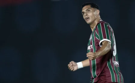 Kevin Serna protagoniza virada do Fluminense sobre o Nova Iguaçu no Carioca Kevin Serna protagoniza virada do Fluminense sobre o Nova Iguaçu no Carioca