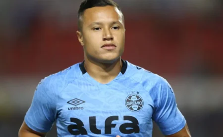 Marlon acusa Alessandro Barcellos de influenciar a arbitragem após derrota do Grêmio no Gre-Nal