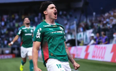 Maurício se destaca em vitória do Palmeiras sobre o São Paulo e marca no Paulistão Maurício se destaca em vitória do Palmeiras sobre o São Paulo e marca no Paulistão