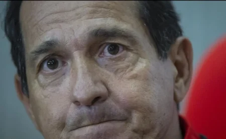 Muricy Ramalho é internado e passará por cirurgias no São Paulo em 2026 Muricy Ramalho é internado e passará por cirurgias no São Paulo em 2026