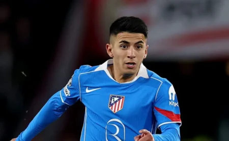 Palmeiras busca Thiago Almada, mas busca acordo no valor de R$ 125 milhões pedido pelo Atlético de Madrid