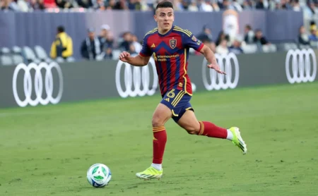 Palmeiras tem negociação com Braian Ojeda superada pelo Orlando City