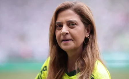 Palmeiras trava, mas não encerra negociação de Weverton com o Grêmio Palmeiras trava, mas não encerra negociação de Weverton com o Grêmio