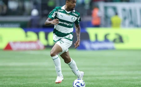 Palmeiras define valor de R$ 270 milhões para liberar Allan. Palmeiras define valor de R$ 270 milhões para liberar Allan.