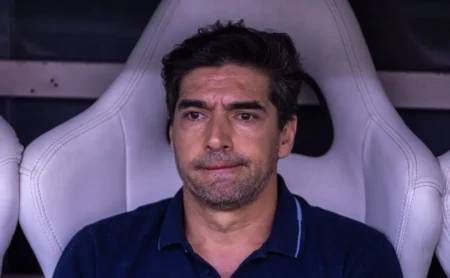 Palmeiras: Reforço a caminho, saídas definidas e renovações para a temporada 2026 Palmeiras: Reforço a caminho, saídas definidas e renovações para a temporada 2026