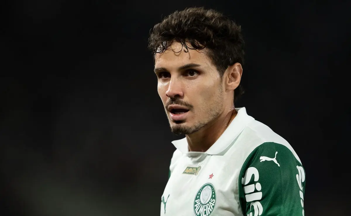 Palmeiras pode enfrentar clima de despedida com Raphael Veiga após proposta do México Palmeiras pode enfrentar clima de despedida com Raphael Veiga após proposta do México