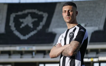 Philippe Sampaio se despede do Botafogo e agradece nas redes sociais: “Obrigado por tudo” Philippe Sampaio se despede do Botafogo e agradece nas redes sociais: “Obrigado por tudo”