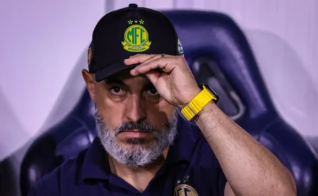 Rafael Guanaes expõe estratégia para vencer o Vasco em duelo com Diniz: “Adversário formidável”