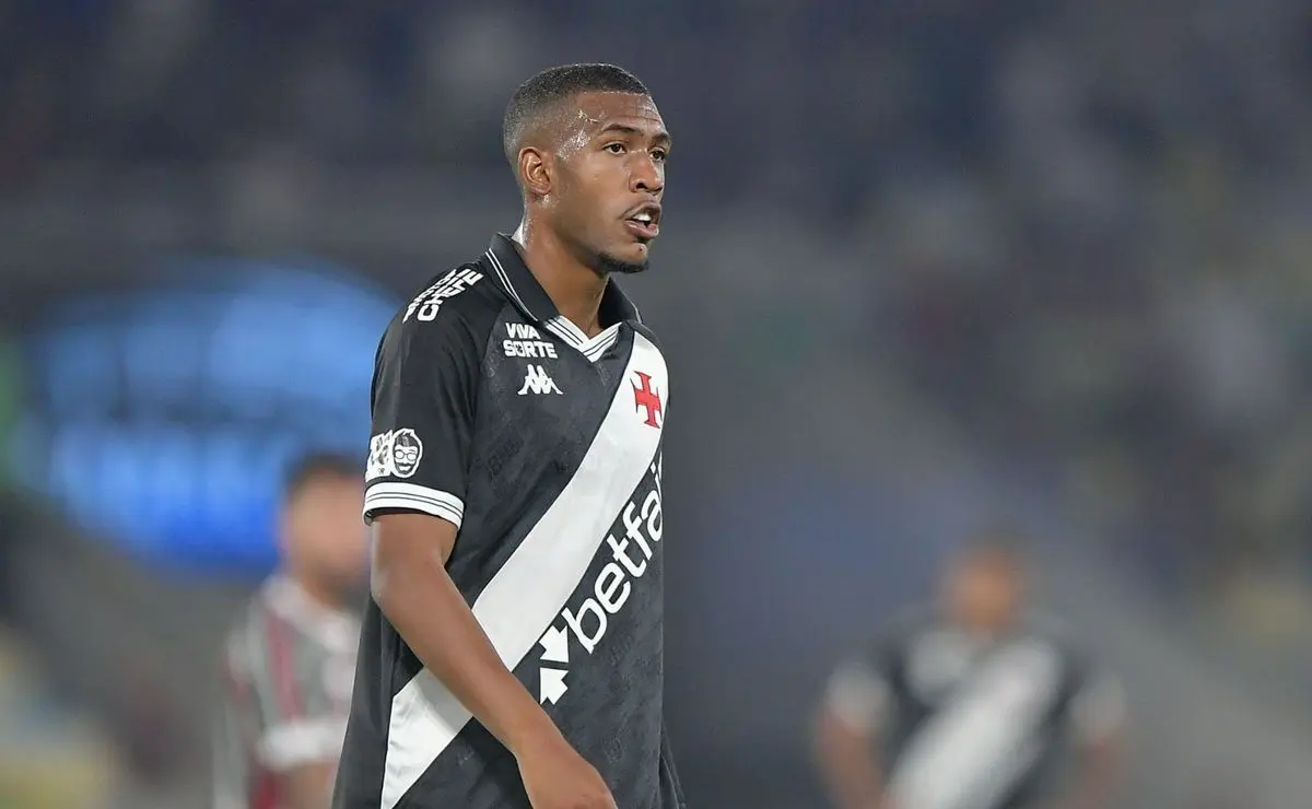 Rayan marca, ultrapassa Paulinho e impulsiona maior venda da história do Vasco Rayan marca, ultrapassa Paulinho e impulsiona maior venda da história do Vasco
