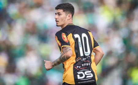 Rômulo, ex-Palmeiras, analisa Santos x Novorizontino e recorda passagem, ‘torcendo’ por estreia difícil de Gabigol