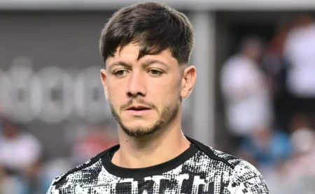 Rodrigo Garro busca reabilitação no Corinthians contra o Velo Clube pelo Campeonato Paulista