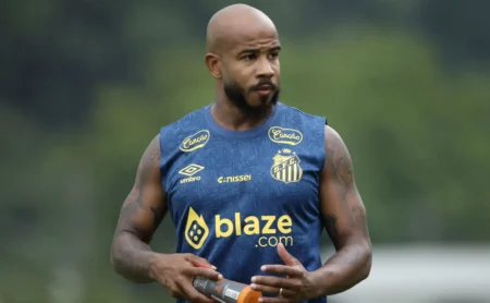 Santos avalia proposta do Remo por Patrick, dispensado por Vojvoda para 2026 Santos avalia proposta do Remo por Patrick, dispensado por Vojvoda para 2026