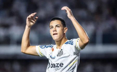 Santos espera decisão do Ajax sobre JP Chermont, mas não recebeu proposta oficial