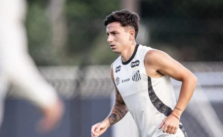 Santos regulariza Barreal, atualiza lista de inscritos no Paulistão e ganha fôlego na reta final da fase inicial