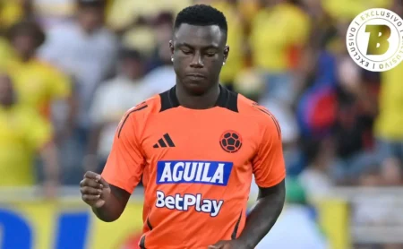 Vasco busca ultrapassar o Boca Juniors com Hinestroza e reforçar o ataque de Diniz