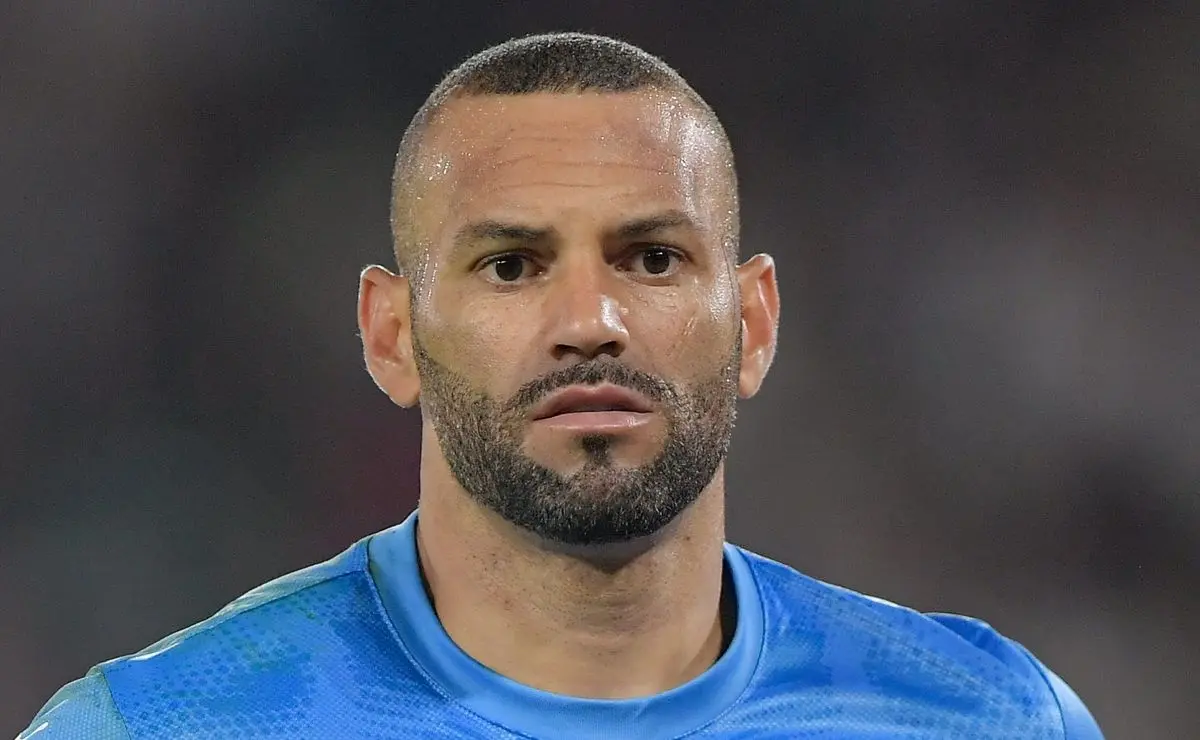 Weverton deixa o Palmeiras: clube anuncia saída e homenagem antes de jogo contra o Santos Weverton deixa o Palmeiras: clube anuncia saída e homenagem antes de jogo contra o Santos