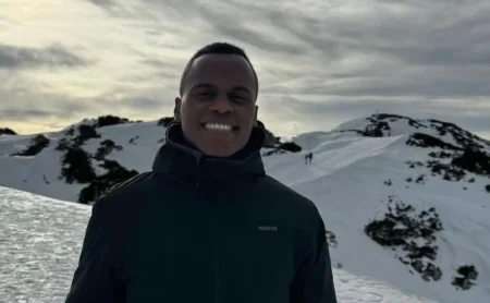 Wolverhampton adia decisão sobre venda de Arias ao Palmeiras e aguarda fim da Premier League Wolverhampton adia decisão sobre venda de Arias ao Palmeiras e aguarda fim da Premier League