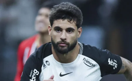 Yuri Alberto surpreende e treina na Itália sem se apresentar ao Corinthians