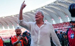 Abel Braga terá estátua no Internacional com data de inauguração definida