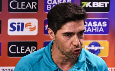 Abel Ferreira, do Palmeiras, na mira do Tottenham, mas descarta saída, informa portal