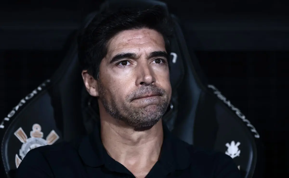 Abel se destaca, Palmeiras busca o empate e evita a derrota para o Guarani Abel se destaca, Palmeiras busca o empate e evita a derrota para o Guarani