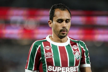 América-MEX negocia empréstimo do meia Lima, do Fluminense