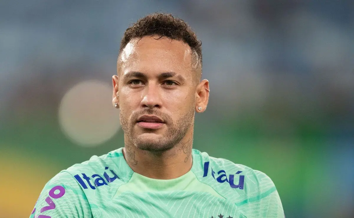 Ancelotti aguarda desempenho de Neymar no Brasileirão para decidir sobre convocação