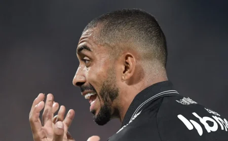 Ancelotti não convoca Paulo Henrique e prioriza Vanderson e Wesley na Seleção Brasileira