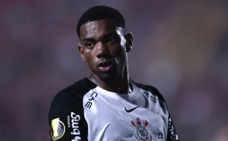 André negociado com a Juventus por 25 milhões de euros: Corinthians ainda não respondeu à proposta oficial André negociado com a Juventus por 25 milhões de euros: Corinthians ainda não respondeu à proposta oficial