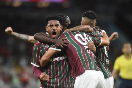 Análise dos 10 Primeiros Jogos do Fluminense na Série A de 2026: Desempenho e Destaque de John Kennedy