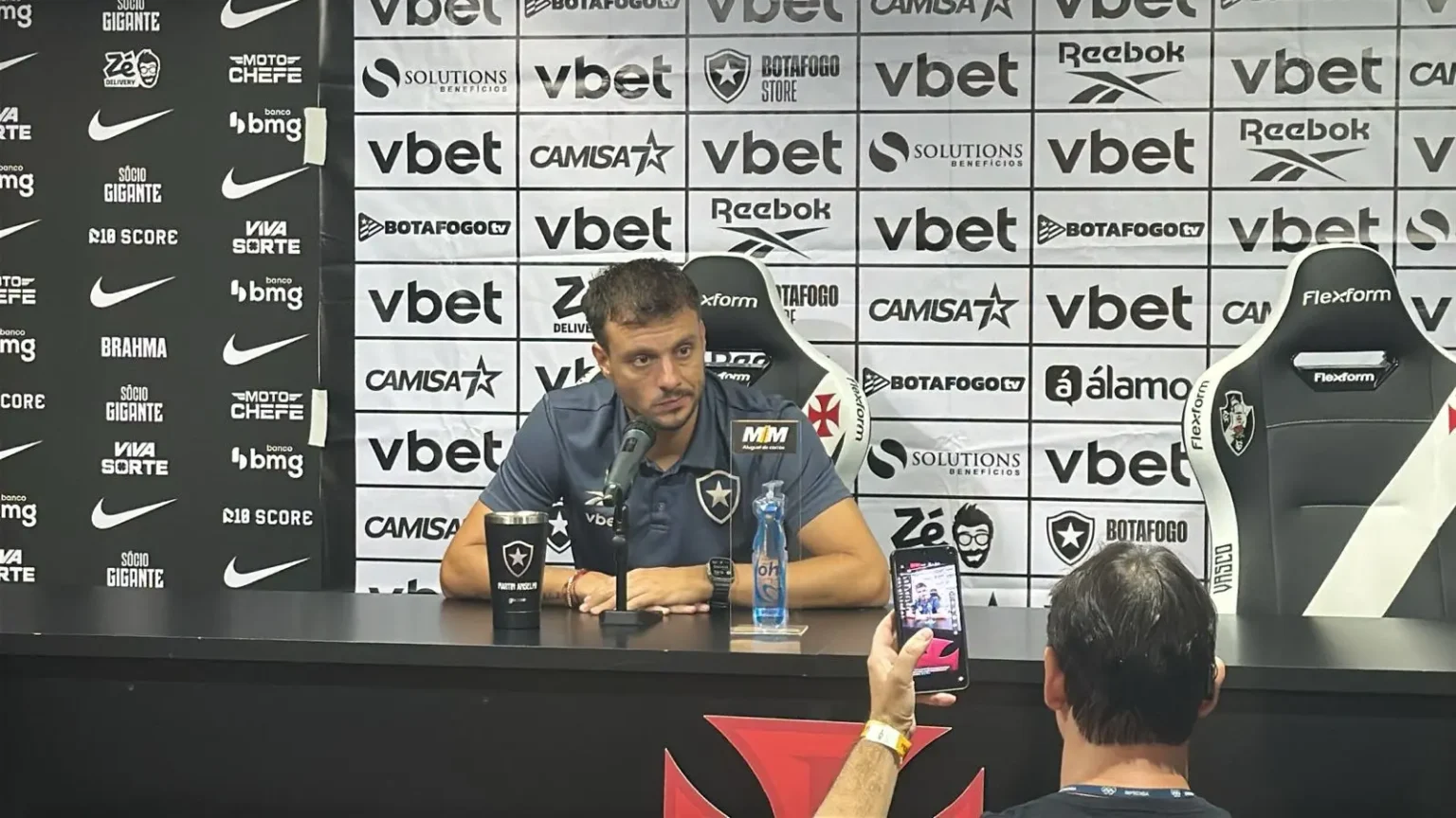 Anselmi lamenta o revés do Botafogo