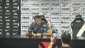 Anselmi lamenta o revés do Botafogo