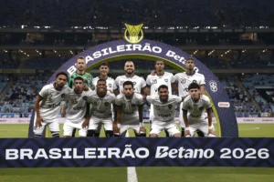 Anselmi testa time titular em busca da primeira vitória em clássicos pelo Botafogo