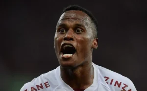 Arias acerta com Palmeiras, mas deseja voltar ao Fluminense; Fluminense aposta em relação com o Wolverhampton.