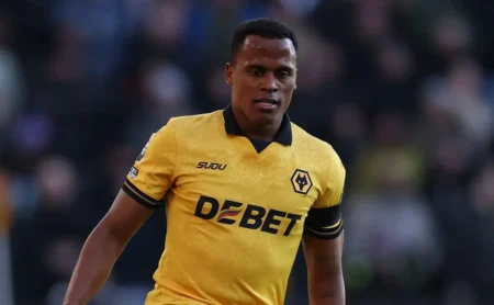 Arias confirma proposta do Flamengo e revela motivo da recusa: “Rival direto”