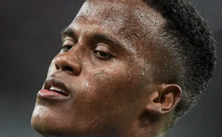 Arias solicita mais tempo ao Palmeiras e retorno ao Brasil não deve ocorrer no início desta semana Arias solicita mais tempo ao Palmeiras e retorno ao Brasil não deve ocorrer no início desta semana