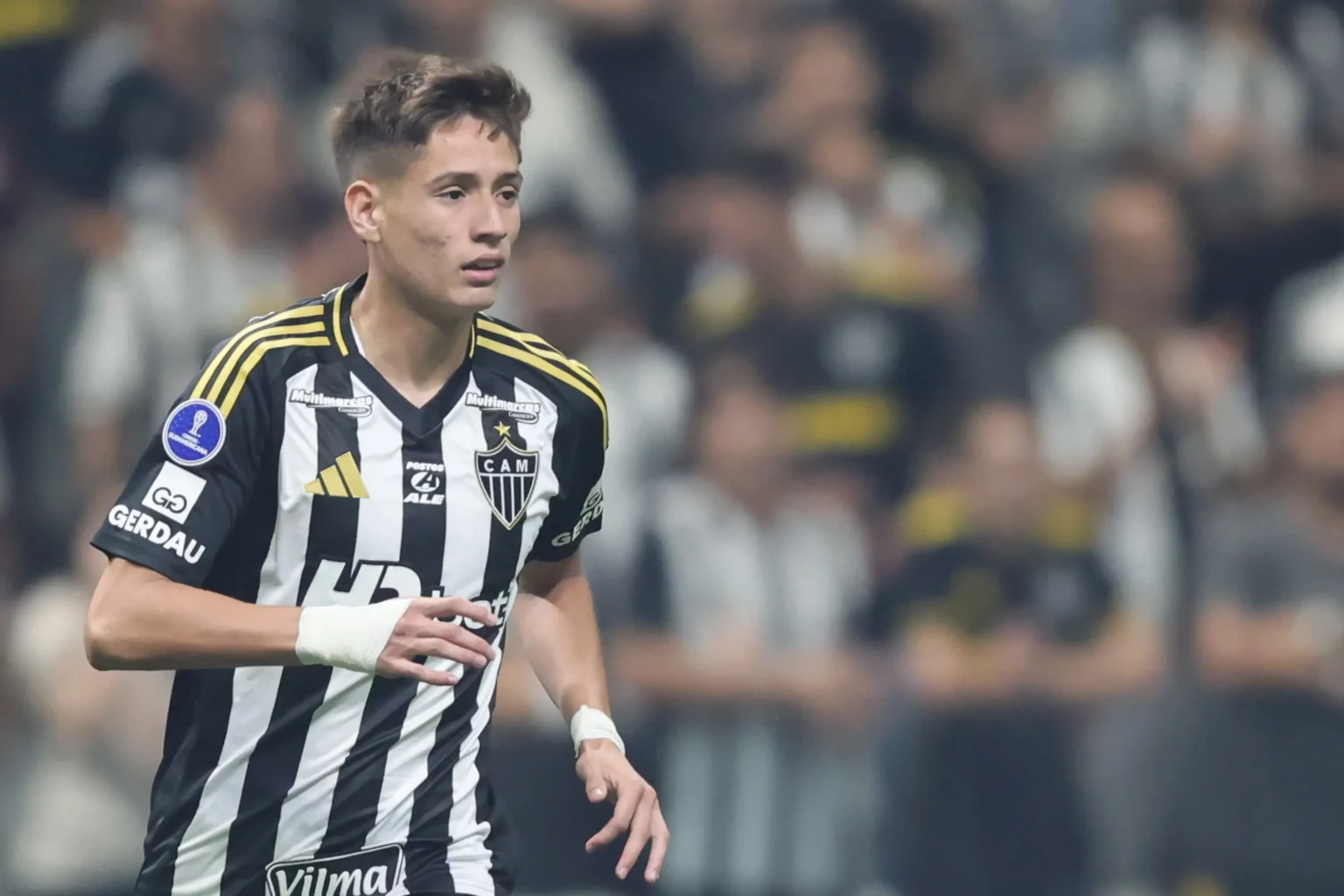 Atlético-MG condenado pela Fifa a indenizar Palestino por Ivan Román