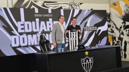 Atlético-MG: Eduardo Domínguez é apresentado e dirigente faz pedidos ao técnico Atlético-MG: Eduardo Domínguez é apresentado e dirigente faz pedidos ao técnico
