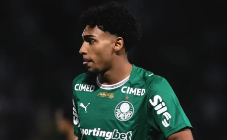 Atlético-MG avalia situação de Luighi e suspende interesse em caso de empréstimo de Bruno Rodrigues