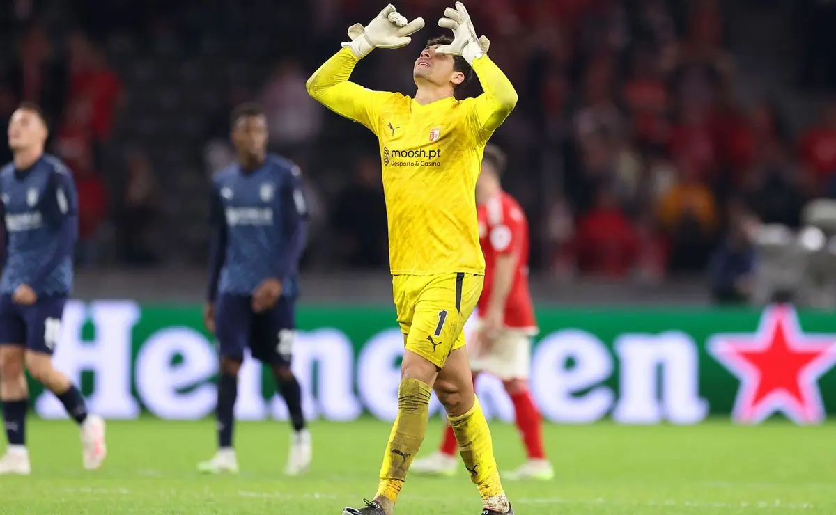 Botafogo busca Matheus Magalhães para solucionar problema no gol Botafogo busca Matheus Magalhães para solucionar problema no gol