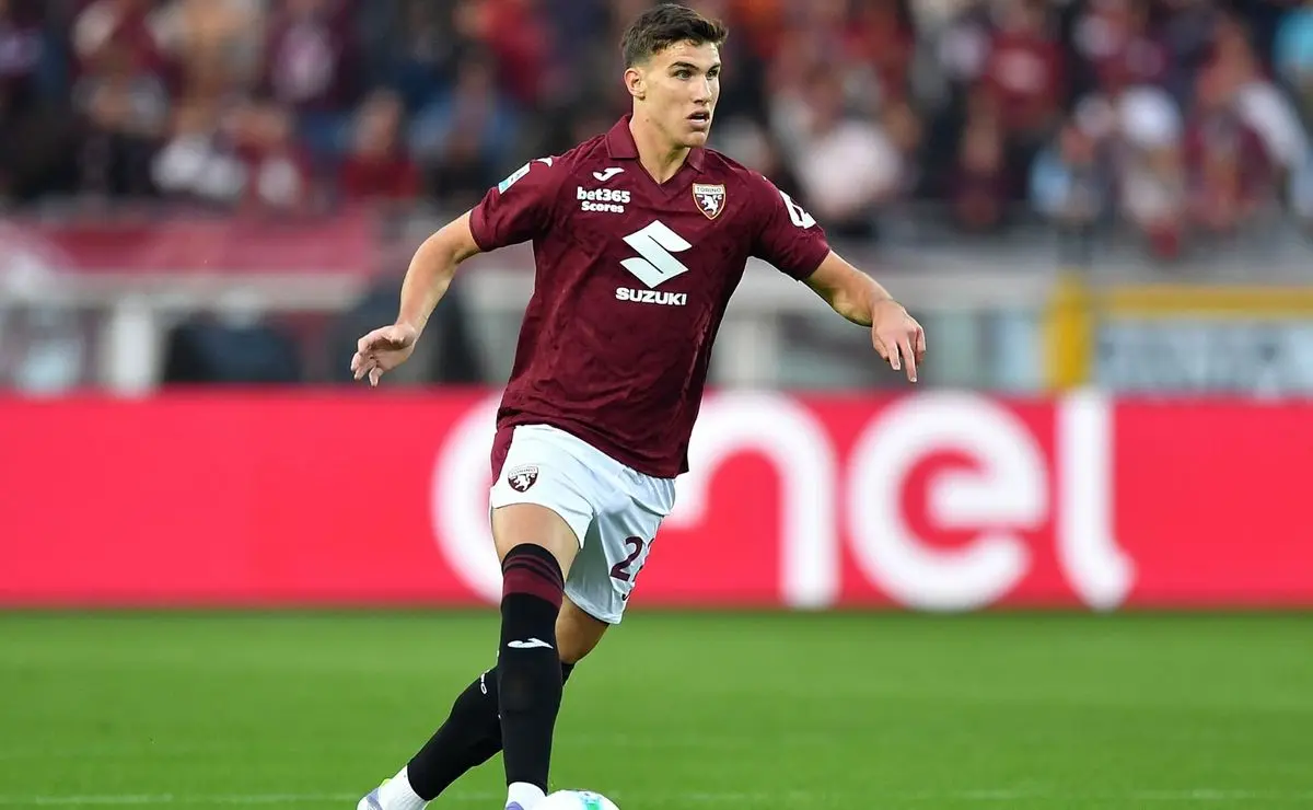 Botafogo cede e inclui Di Cesare em oferta para satisfazer Racing Botafogo cede e inclui Di Cesare em oferta para satisfazer Racing