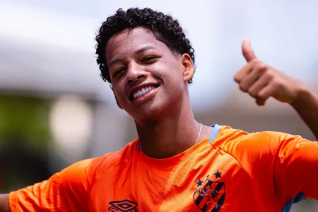 Botafogo esbarra em Medina e observa jovem talento do Sport