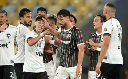 Botafogo expõe fragilidade em clássico diante do Fluminense
