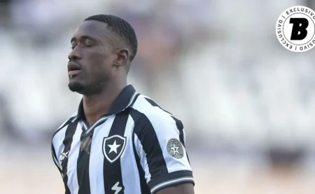 Botafogo repete início de campanha de 2023, com mais derrotas no século