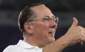 Botafogo soluciona pendências e restrição a transferências deve ser suspensa em breve